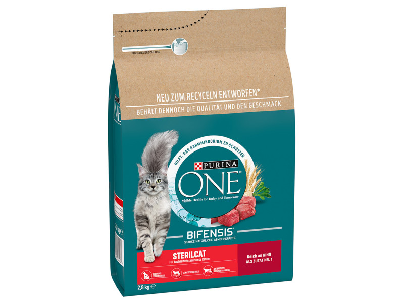 2 x 2,8 kg Purina ONE till ett specialpris! - SterilCat nötkött (2 x 2,8 kg)